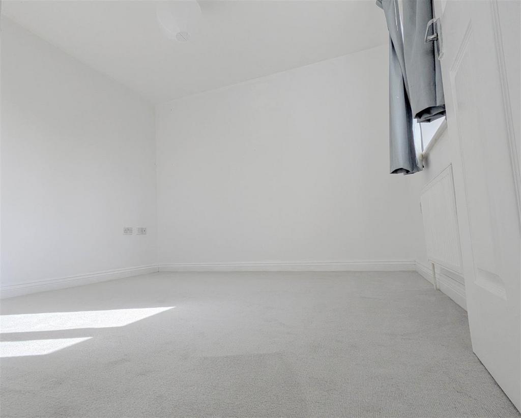 6.Bedroom1.jpg