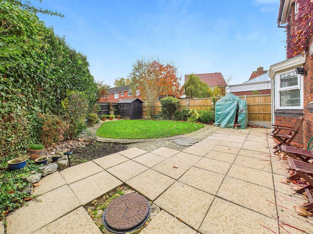 CAM04366 G0-PR0151-STILL016.jpg