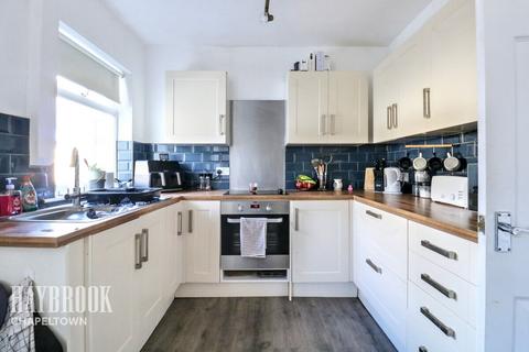 2 bedroom end of terrace house for sale, Jeffcock Road, High Green