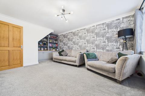 3 bedroom detached house for sale, Bayleaf Lane, North Lincolnshire DN18