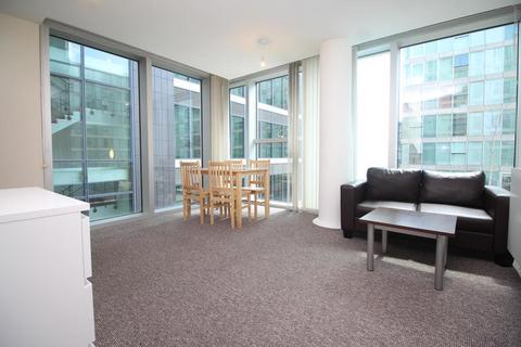 undefined, Staten House, The Hub