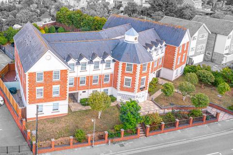 undefined, Crown Hill, Rayleigh SS6