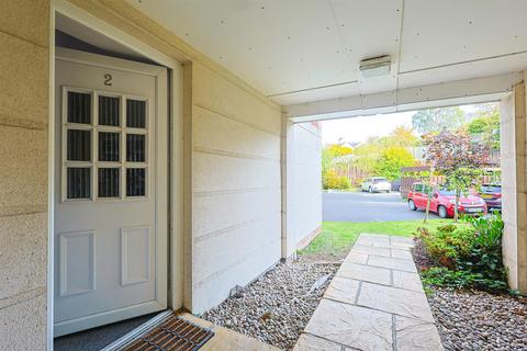 undefined, Crown Hill, Rayleigh SS6