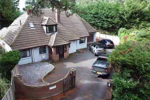 Corfe Lodge Road, Broadstone, BH18