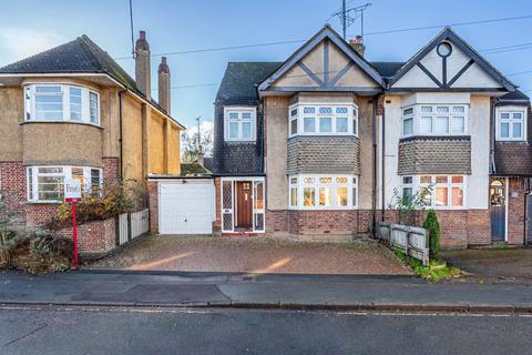 undefined, Cross Way, Herts AL5