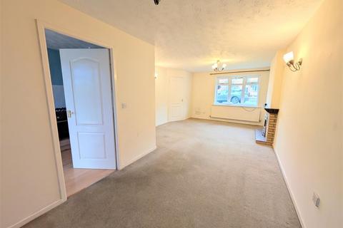3 bedroom semi-detached house for sale, Wymondham Way, Melton Mowbray