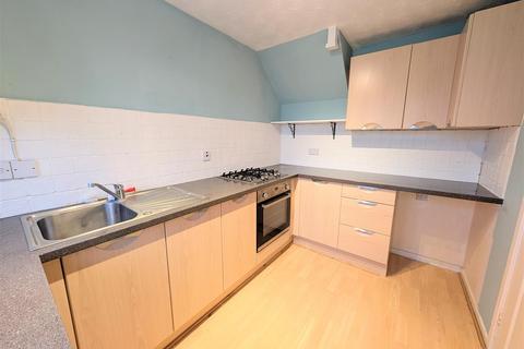 3 bedroom semi-detached house for sale, Wymondham Way, Melton Mowbray