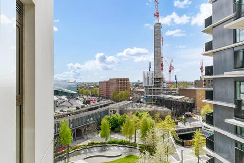 2 bedroom apartment to rent, Belvedere Road, White City, London, W12