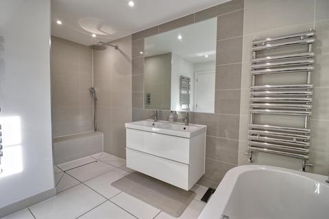 4 bedroom detached house for sale, School Lane, Abbess Roding, Ongar, CM5