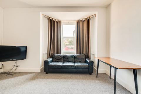 1 bedroom house to rent, St Martins Terrace, Canterbury