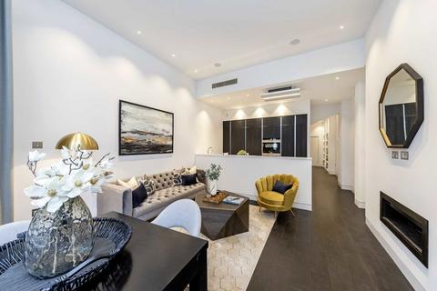 2 bedroom flat to rent, Park Street, London W1K