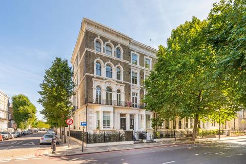 Finborough Road, Chelsea, London, SW10