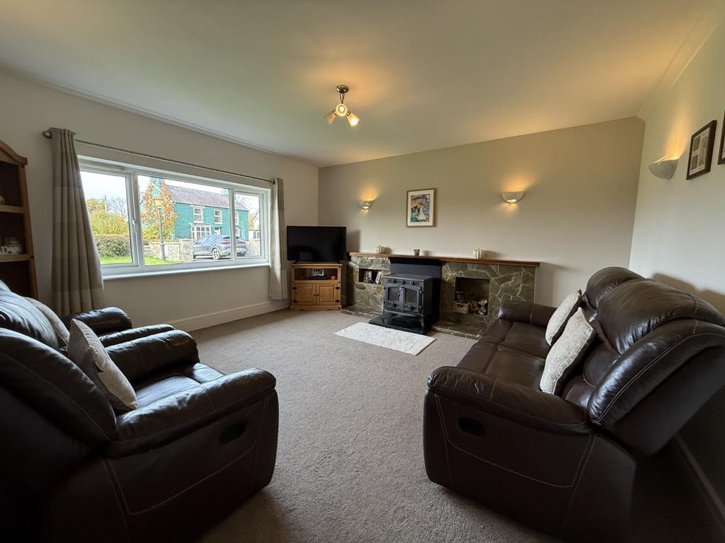 Front Lounge