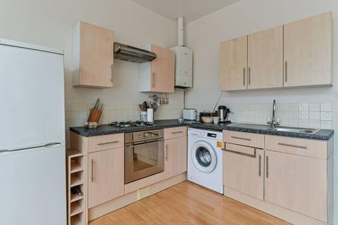 1 bedroom flat to rent, Tankerville Road, Streatham Common, London, SW16