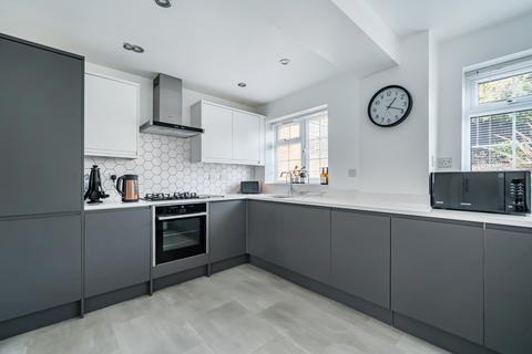 undefined, Avens Close, Woodhall Park, Swindon, SN2