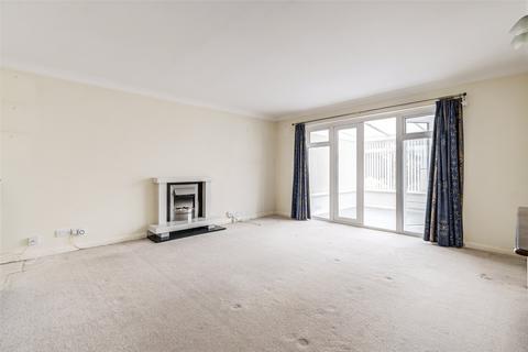 undefined, Southview Gardens, Worthing, West Sussex, BN11