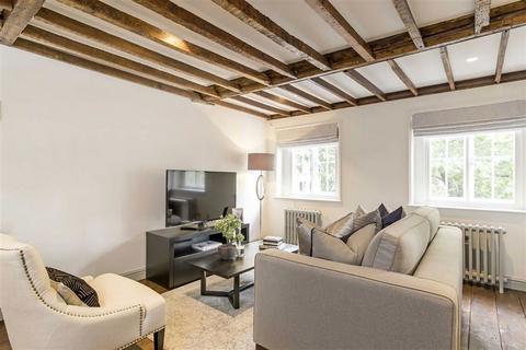 1 bedroom flat to rent, Soho Square, London W1D