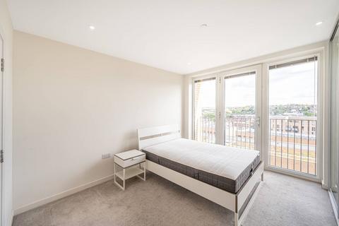 2 bedroom flat to rent, Moorhen Drive, Hendon, London, NW9