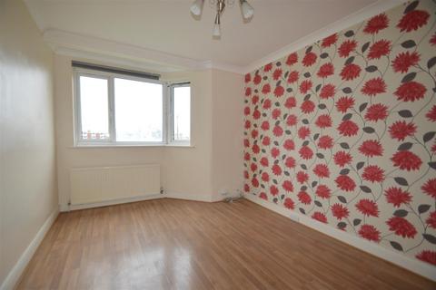 undefined, Rainham Road South, Dagenham