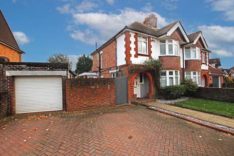 Bowood Avenue, Eastbourne, BN22 8SL