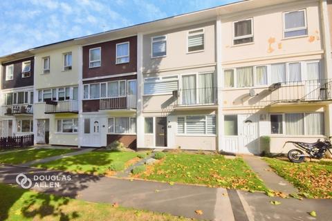 3 bedroom terraced house to rent, Long Riding, Basildon, SS14