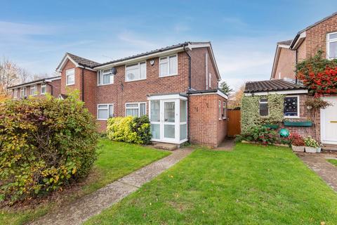 3 bedroom semi-detached house for sale, Lowbrook Drive, Maidenhead SL6