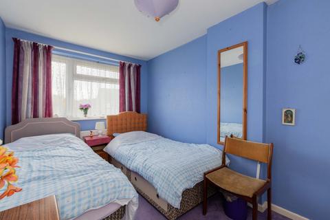 3 bedroom semi-detached house for sale, Lowbrook Drive, Maidenhead SL6