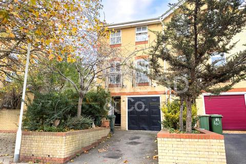 undefined, Angelica Drive, Beckton, E6