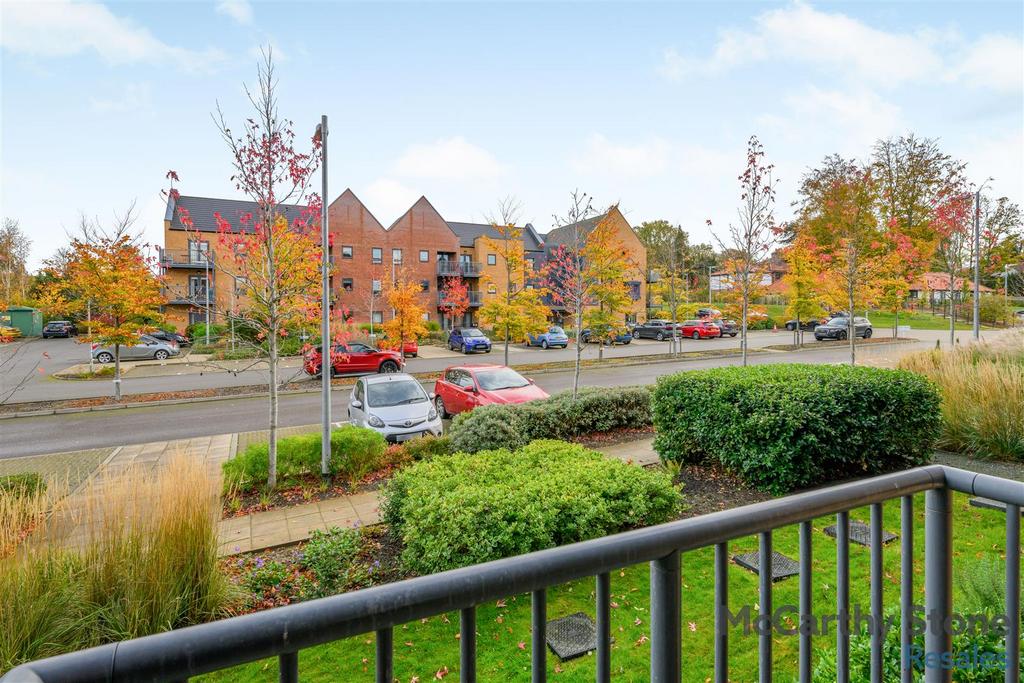 8668898-exterior08.jpg