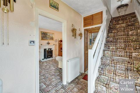 3 bedroom end of terrace house for sale, Winding Way, Dagenham, Essex