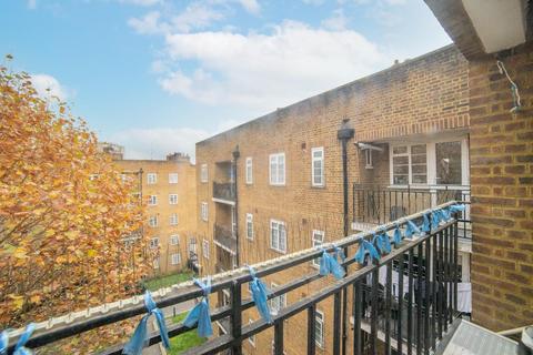 3 bedroom flat for sale, Maida Vale, Dibdin House, London, W9