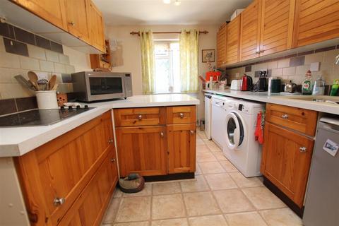 undefined, Abbotsbury Road, Bishopstoke, Eastleigh