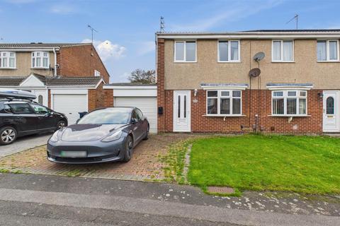 Deaconsfield Close, Chaple Garth, Sunderland