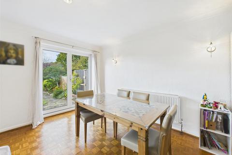 undefined, Fore Street, Pinner HA5