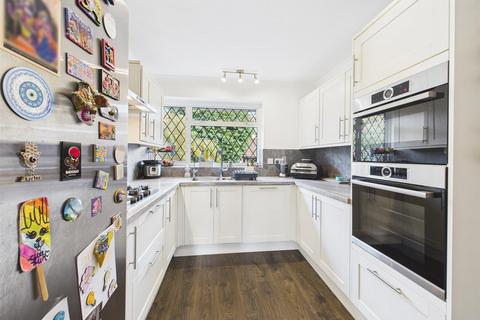undefined, Fore Street, Pinner HA5