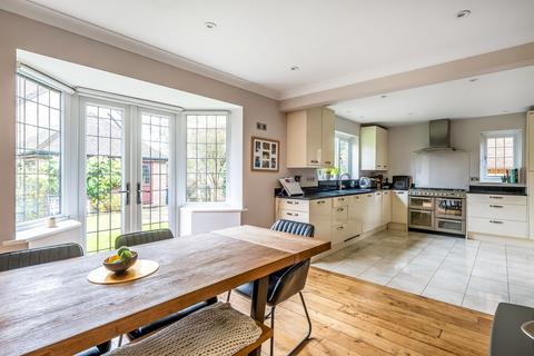 undefined, New Place Gardens, Lingfield, Surrey, RH7