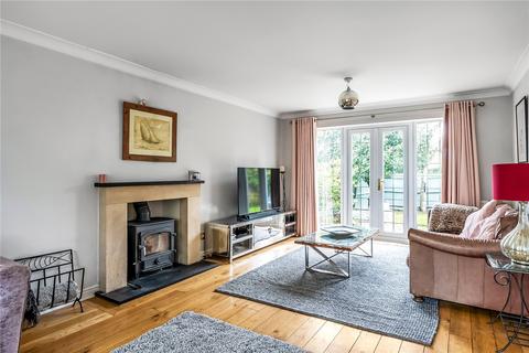4 bedroom detached house for sale, New Place Gardens, Lingfield, Surrey, RH7