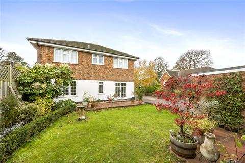 undefined, Ferndown Close, Guildford, Surrey, GU1