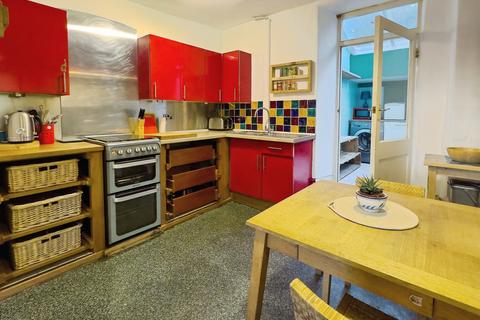 undefined, Hafan, Trefriw, Conwy LL27 0TZ