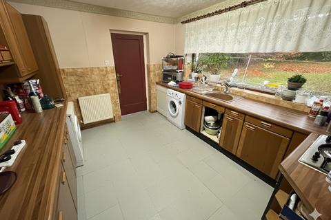 3 bedroom detached house for sale, Old Bedford Road, Luton, Bedfordshire, LU2 7BS