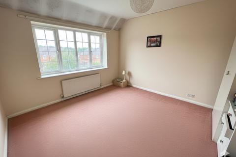 3 bedroom detached house for sale, Old Bedford Road, Luton, Bedfordshire, LU2 7BS