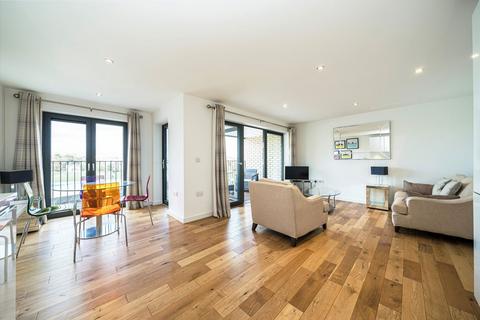 1 bedroom flat for sale, Bramah Road, London SW9