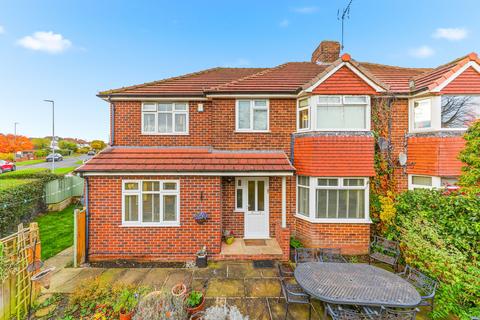 undefined, The Quarry, Leeds LS17