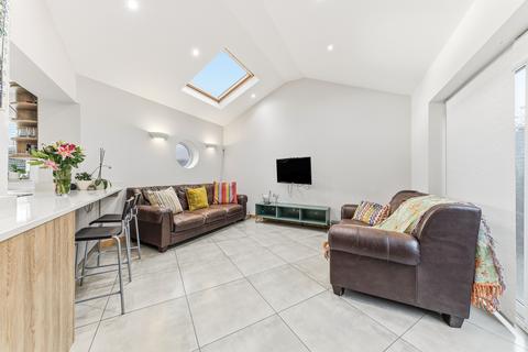undefined, The Quarry, Leeds LS17
