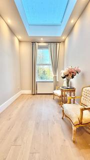 5 bedroom semi-detached house to rent, Richmond TW9