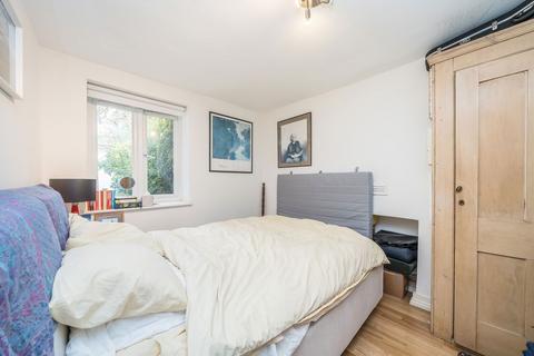 undefined, Amyand Park Road, Twickenham TW1