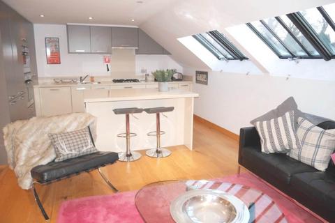 3 bedroom flat to rent, Sunbury Street, Edinburgh,