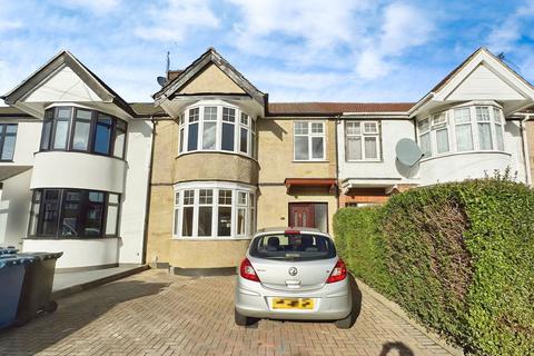 Alicia Avenue, Harrow, HA3