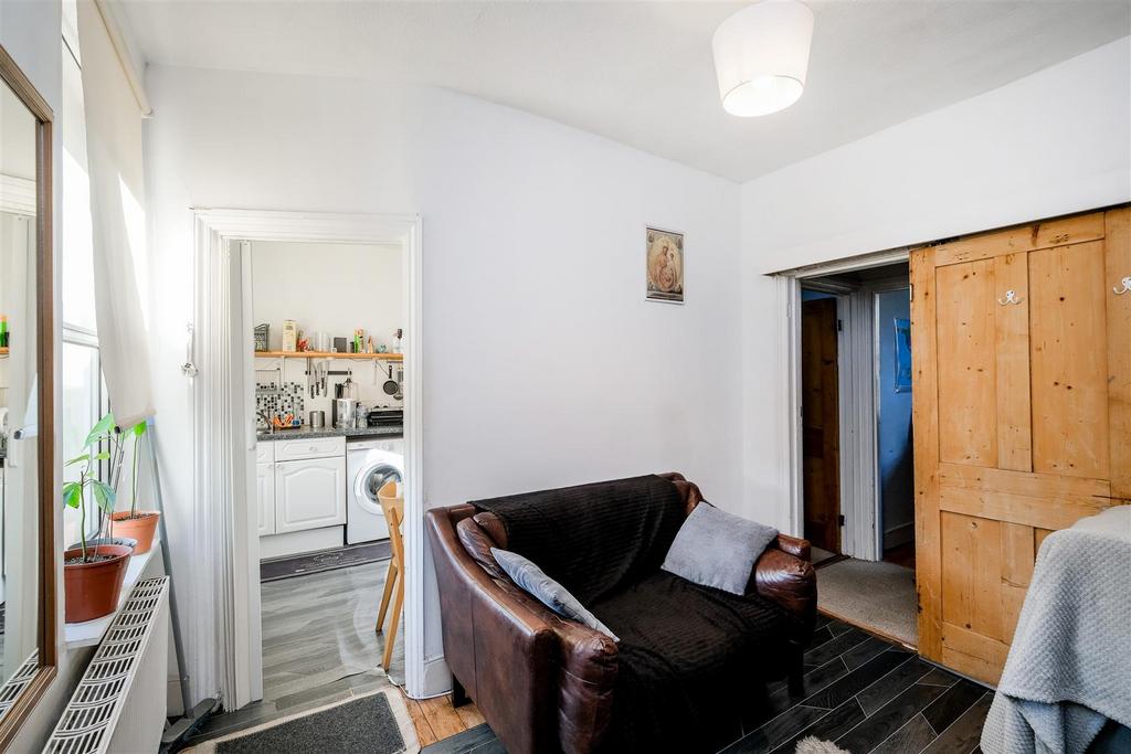 54 Camden Road-9.jpg
