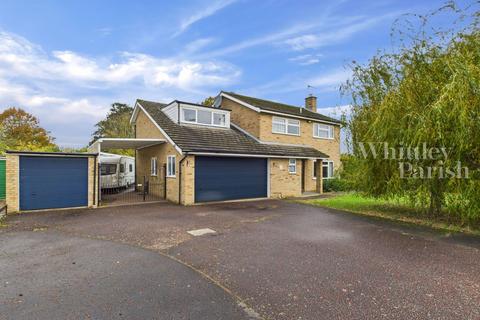4 bedroom detached house for sale, Walcot RIse, Diss
